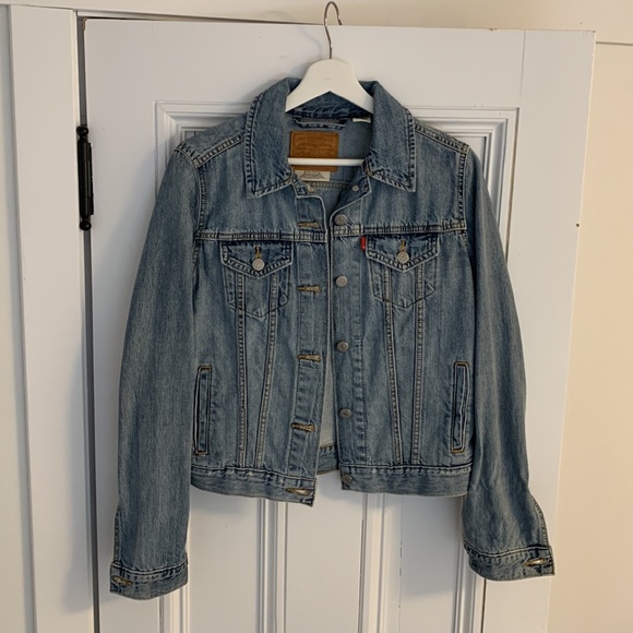 Levi’s original trucker jacket - size medium - Picture 2 of 2